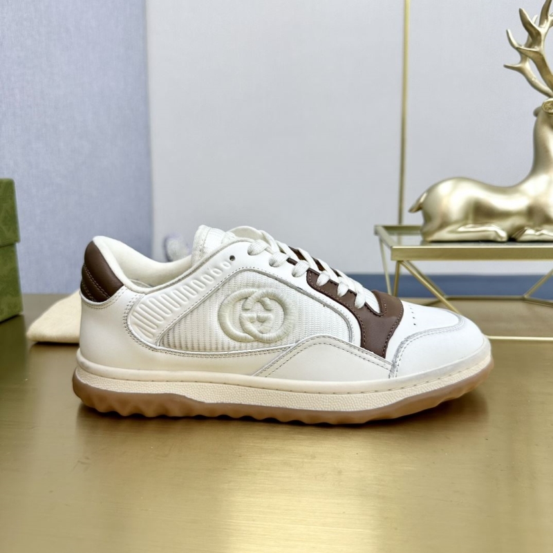 G*u*i casual shoes